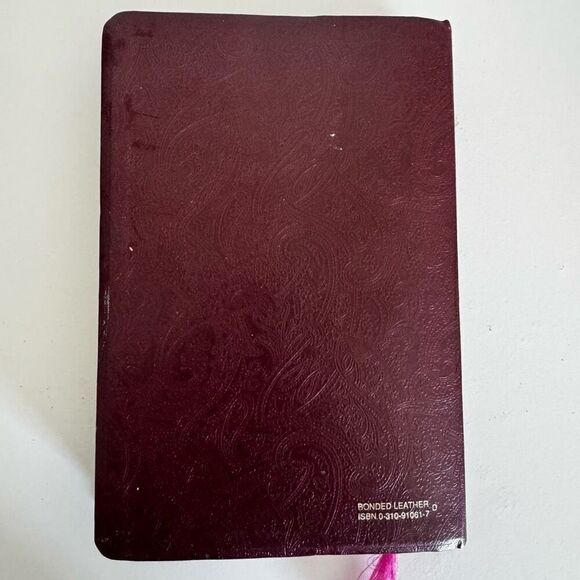 VTG Red Bonded Leather Holy Bible New International Version Pre-Owned - Picture 7 of 9